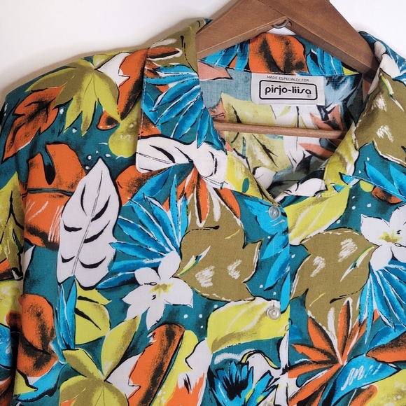 Vintage Floral Tropical Short Sleeve Blouse - Picture 2 of 7